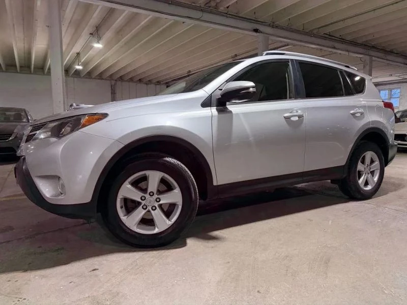 2013 Toyota RAV4 4th Gen - Image 2 of 12