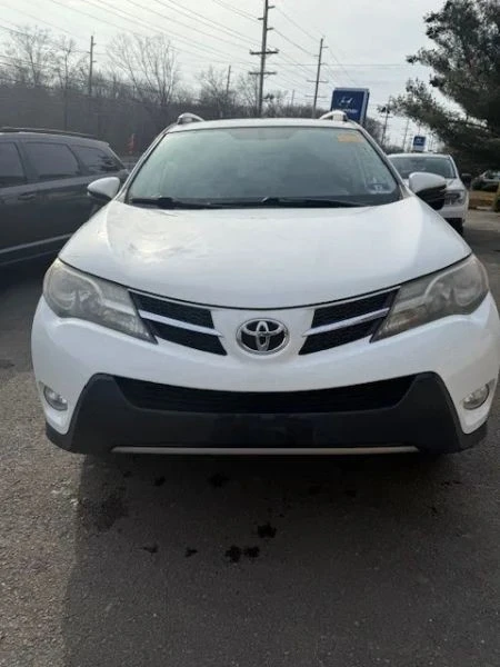 2013 Toyota RAV4 4th Gen - Image 2 of 11