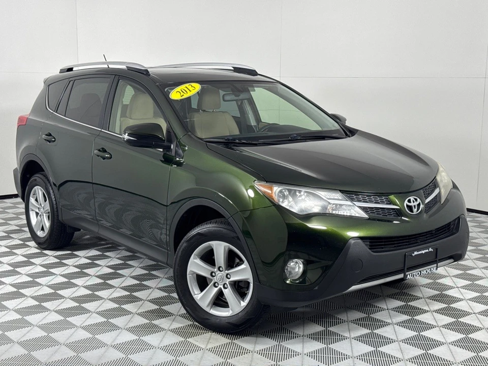 2013 Toyota RAV4 4th Gen - Image 2 of 21