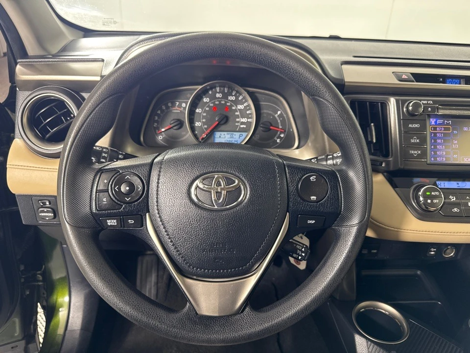 2013 Toyota RAV4 4th Gen - Image 18 of 21