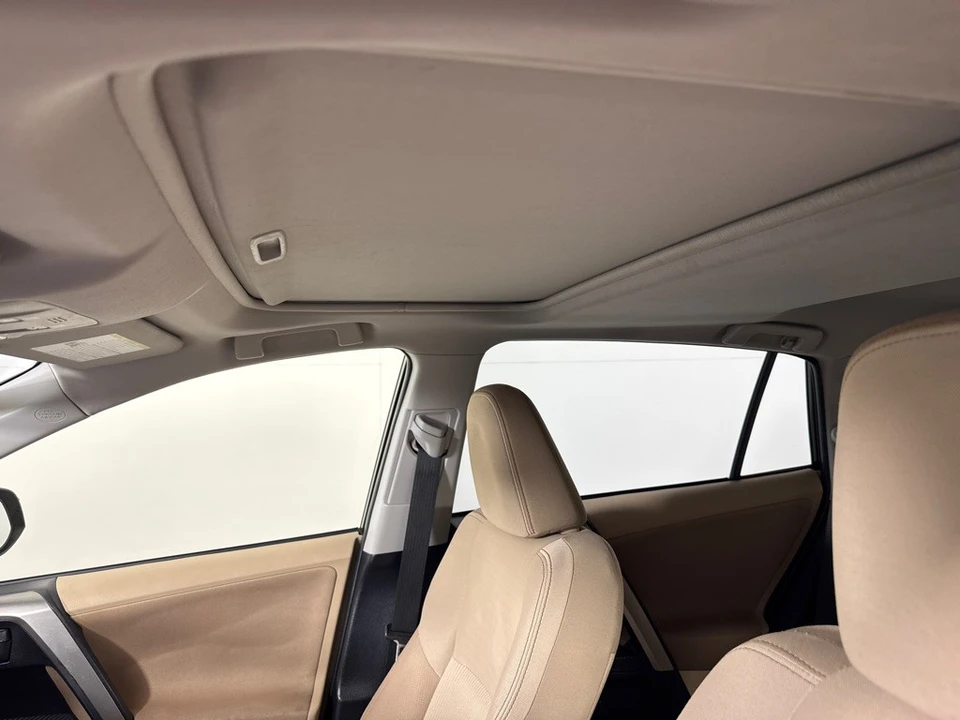 2013 Toyota RAV4 4th Gen - Image 16 of 21
