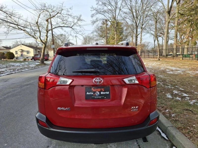 2013 Toyota RAV4 4th Gen - Image 8 of 12