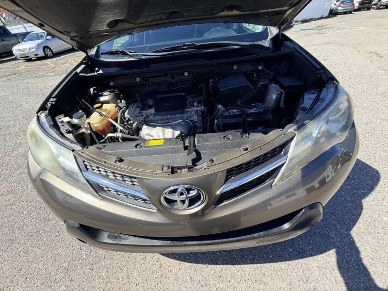 2013 Toyota RAV4 4th Gen - Image 10 of 12