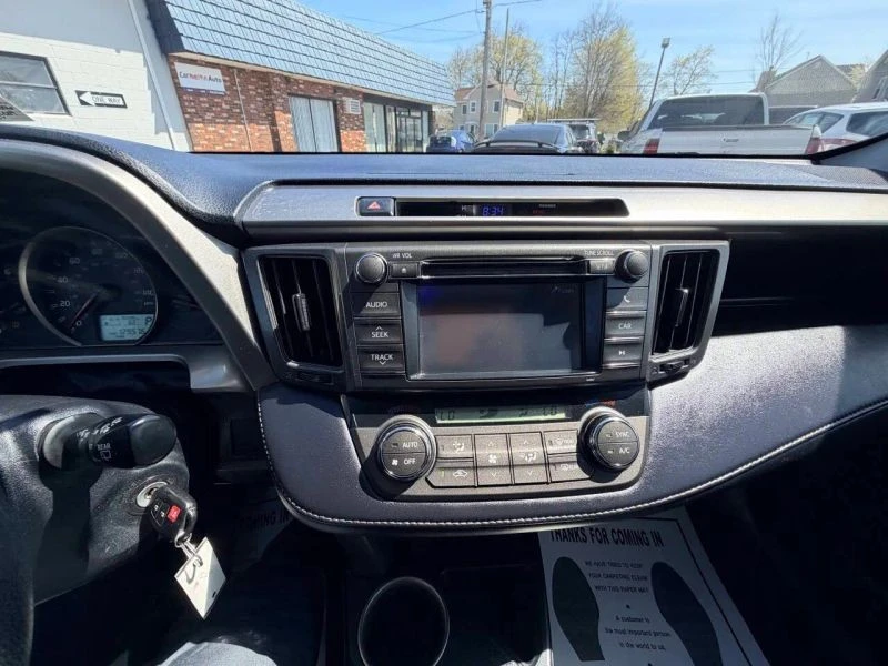 2013 Toyota RAV4 4th Gen - Image 4 of 12