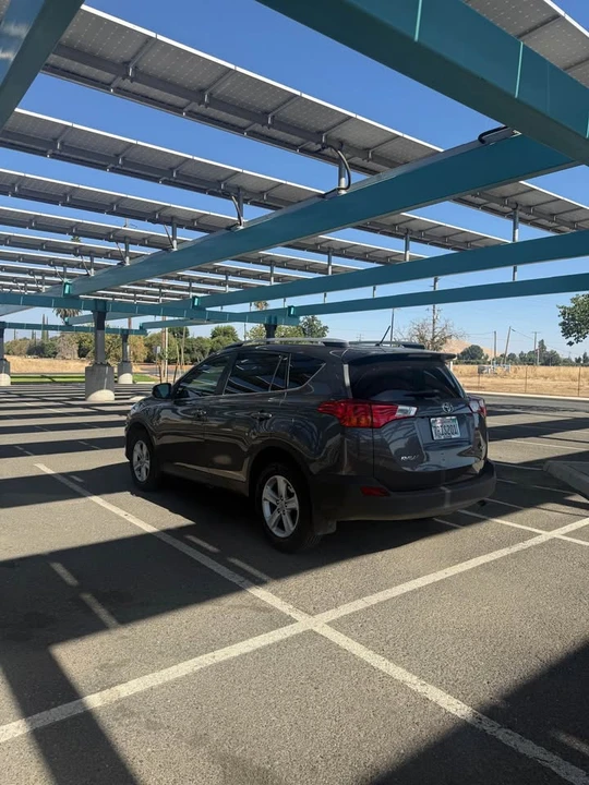 2013 Toyota RAV4 4th Gen - Image 3 of 8