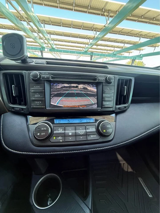 2013 Toyota RAV4 4th Gen - Image 7 of 8