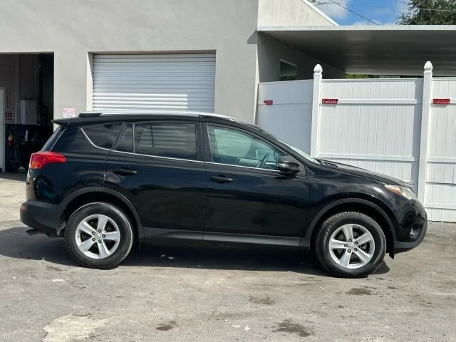 2013 Toyota RAV4 4th Gen - Image 2 of 12