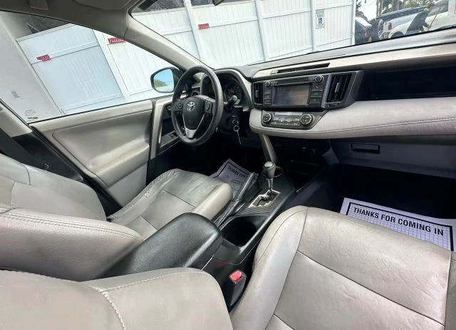 2013 Toyota RAV4 4th Gen - Image 9 of 12