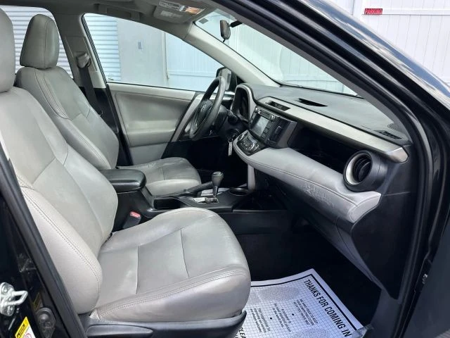 2013 Toyota RAV4 4th Gen - Image 8 of 12