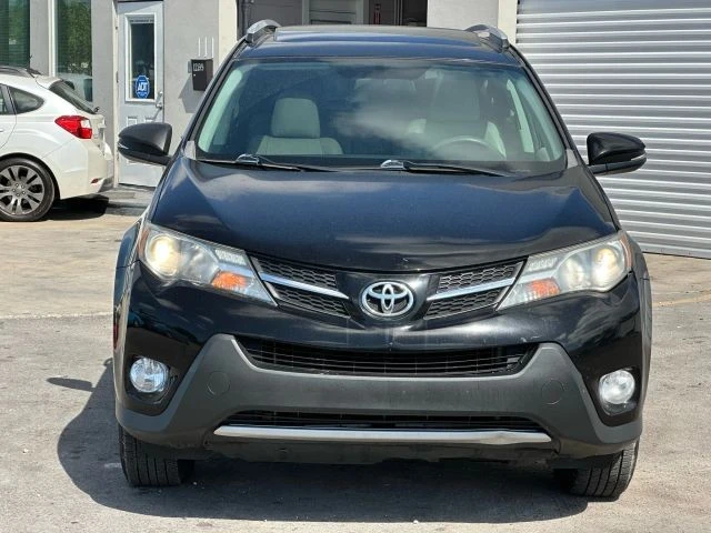 2013 Toyota RAV4 4th Gen - Image 7 of 12