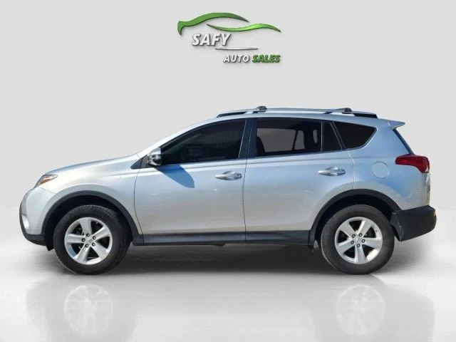 2013 Toyota RAV4 4th Gen - Image 4 of 21