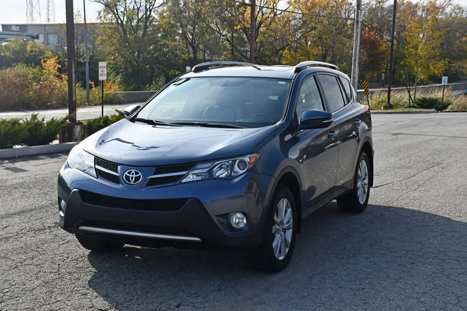 2013 Toyota RAV4 4th Gen - Image 4 of 20