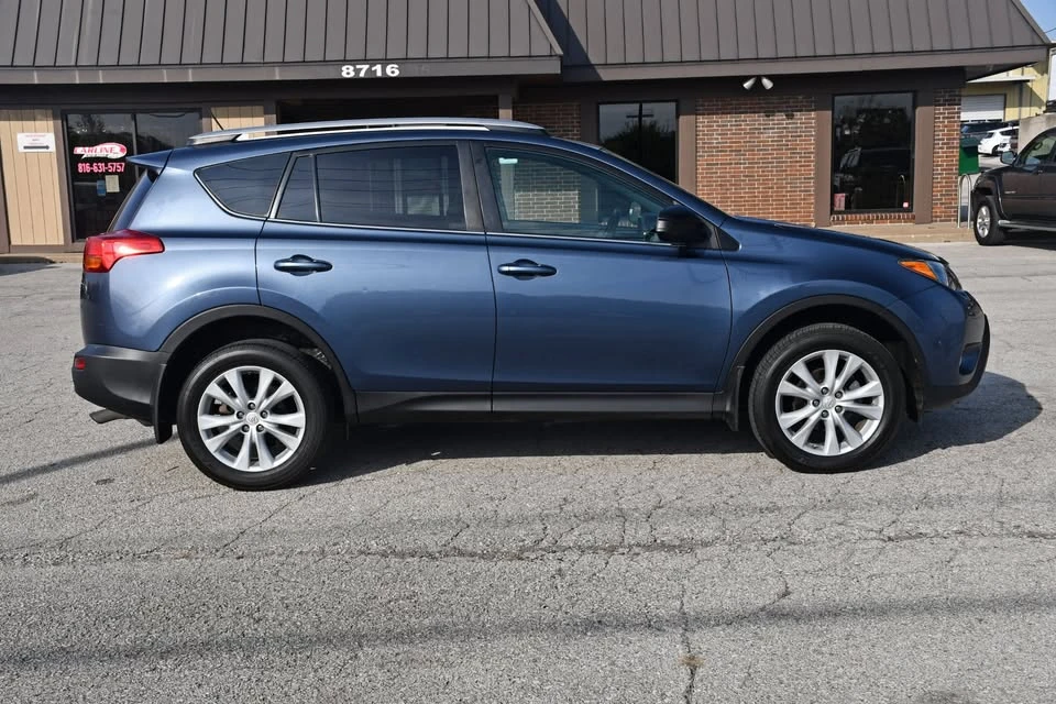 2013 Toyota RAV4 4th Gen - Image 9 of 20