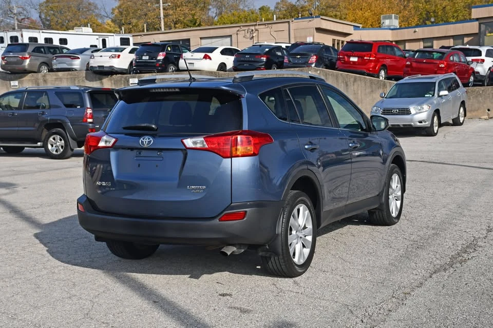 2013 Toyota RAV4 4th Gen - Image 8 of 20