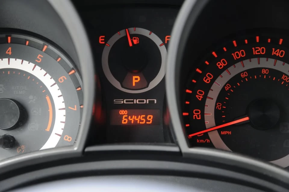 2013 Toyota Celica - Image 13 of 18