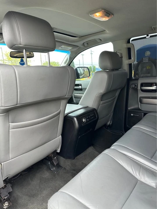 2013 Toyota Sequoia 2nd Gen - Image 13 of 19