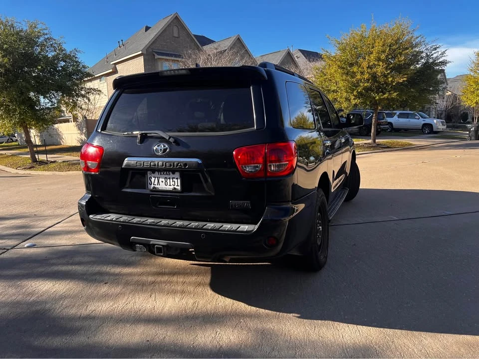 2013 Toyota Sequoia 2nd Gen - Image 4 of 10