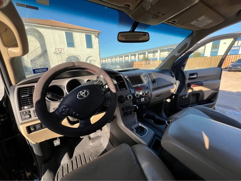 2013 Toyota Sequoia 2nd Gen - Image 8 of 10