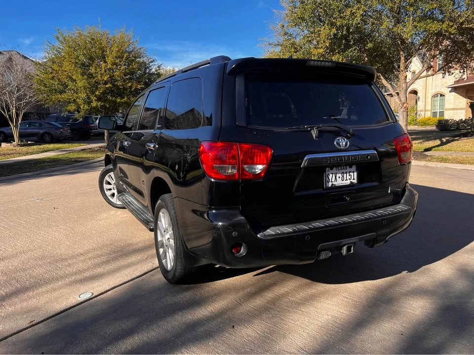 2013 Toyota Sequoia 2nd Gen - Image 3 of 10