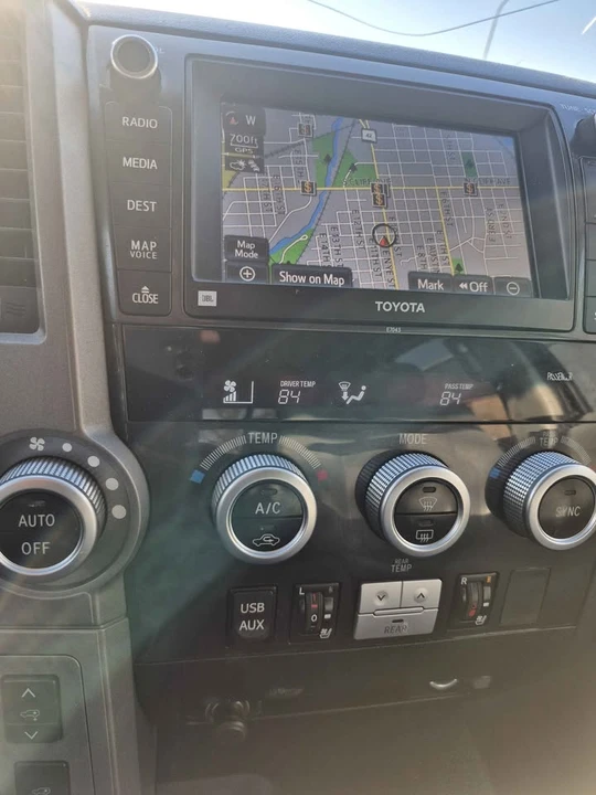 2013 Toyota Sequoia 2nd Gen - Image 17 of 20