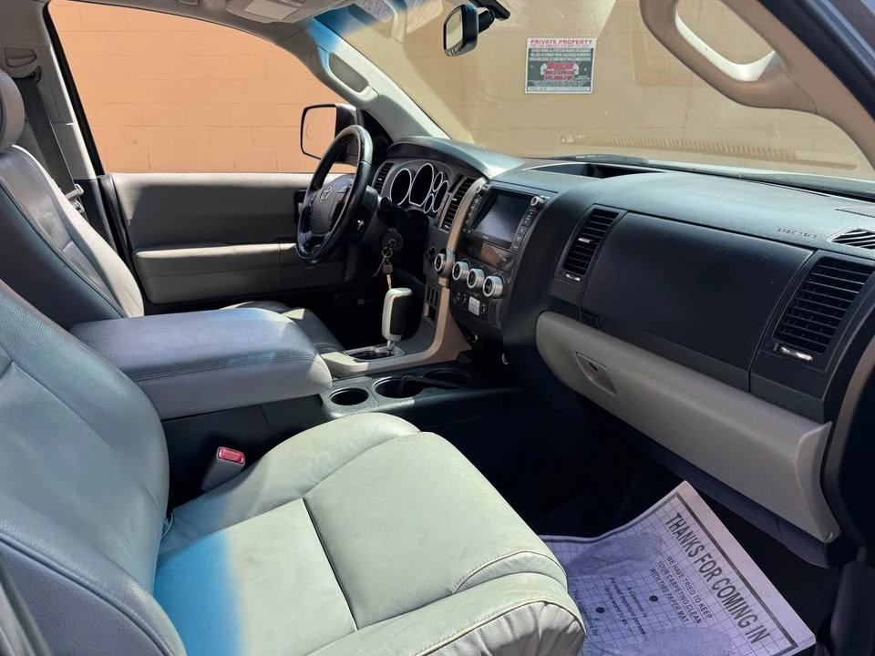 2013 Toyota Sequoia 2nd Gen - Image 9 of 10