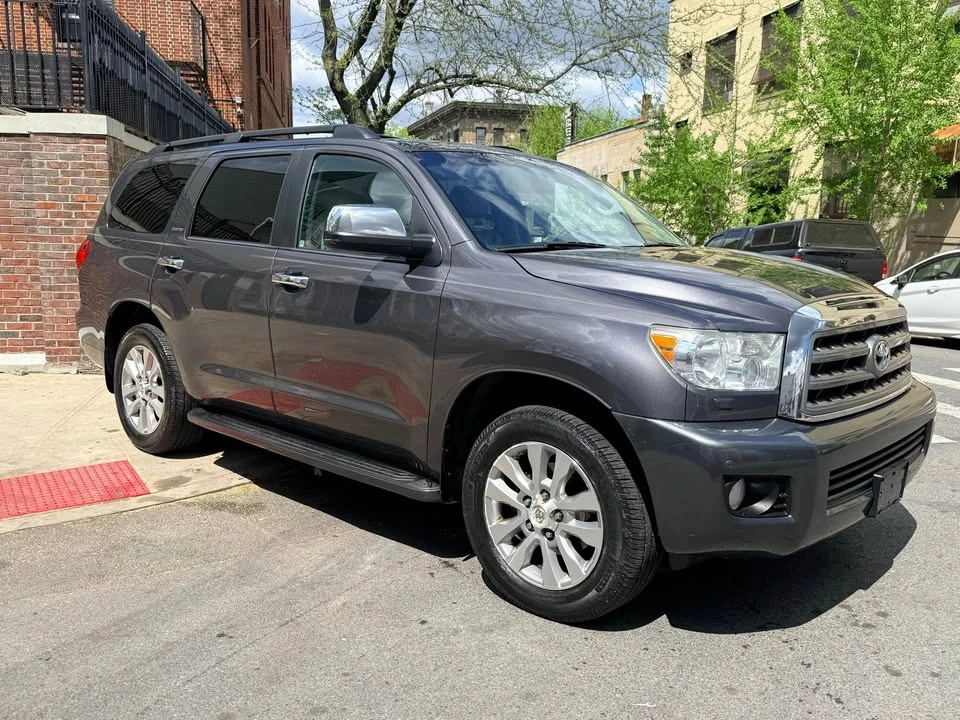 2013 Toyota Sequoia 2nd Gen - Image 8 of 11
