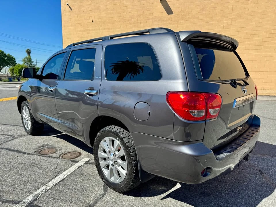 2013 Toyota Sequoia 2nd Gen - Image 3 of 15