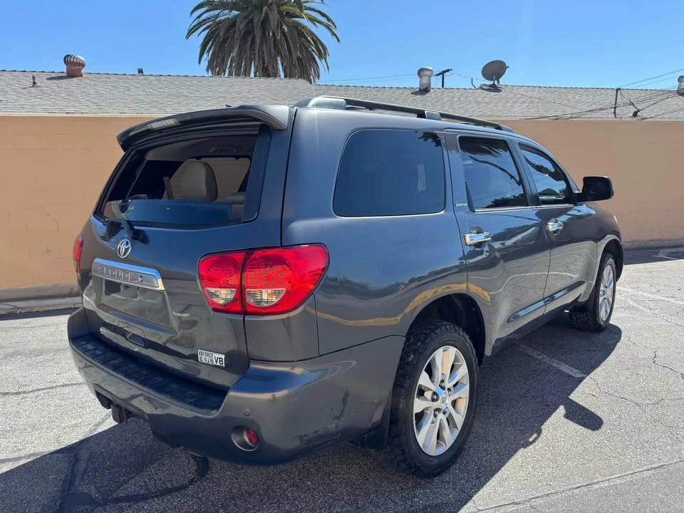 2013 Toyota Sequoia 2nd Gen - Image 9 of 15