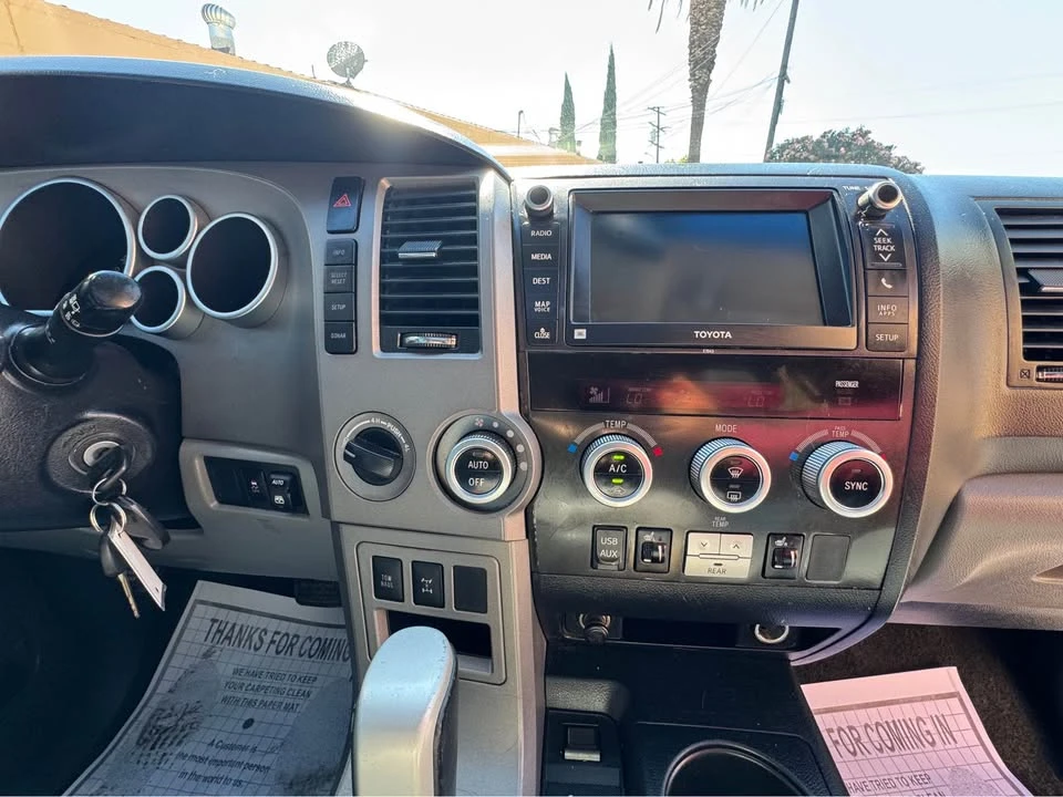 2013 Toyota Sequoia 2nd Gen - Image 14 of 15