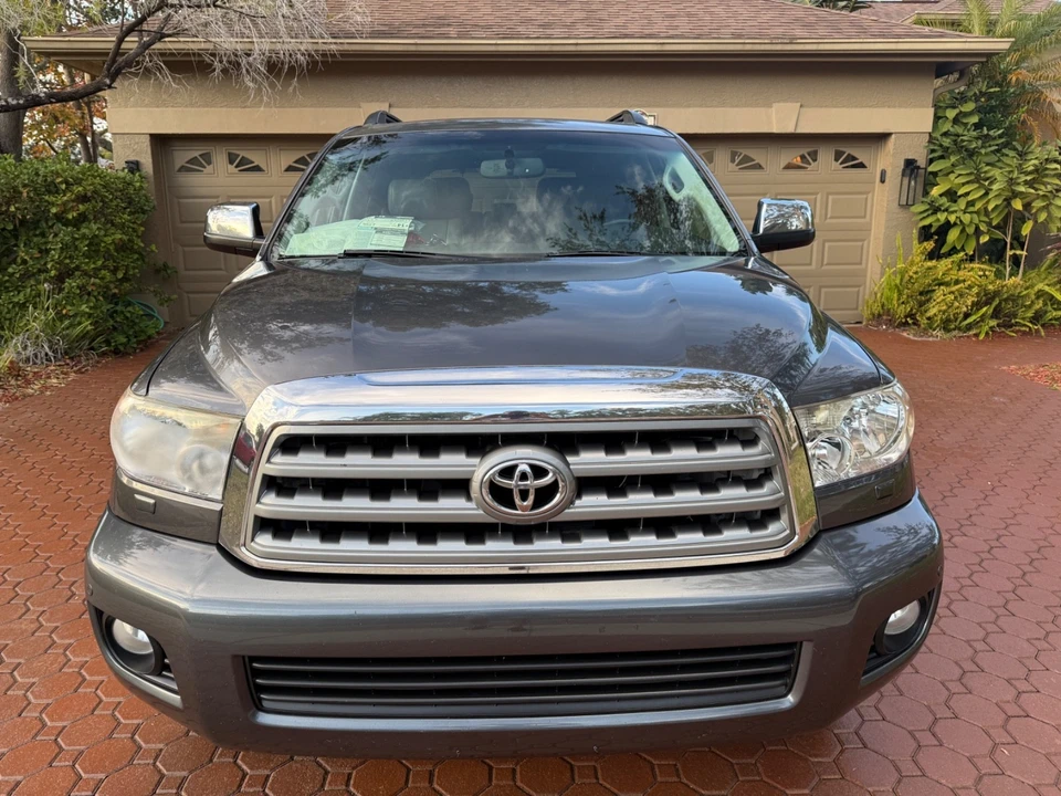2013 Toyota Sequoia 2nd Gen - Image 9 of 21