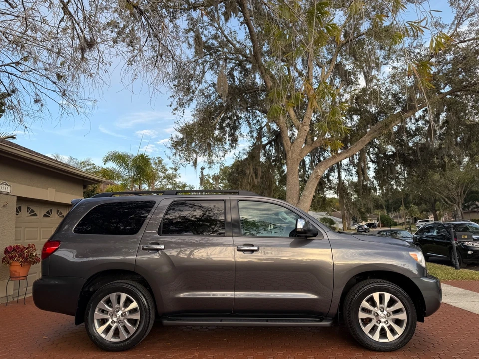 2013 Toyota Sequoia 2nd Gen - Image 2 of 21