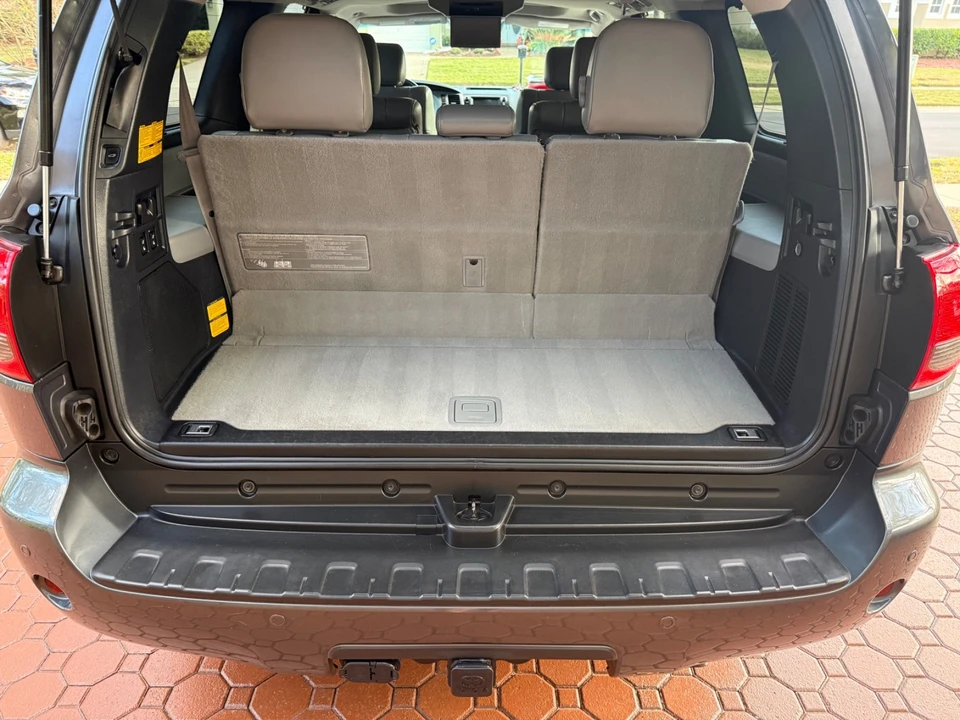 2013 Toyota Sequoia 2nd Gen - Image 20 of 21