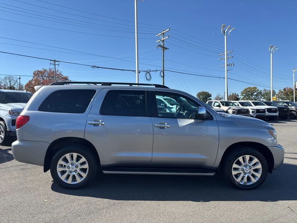 2013 Toyota Sequoia 2nd Gen - Image 6 of 12