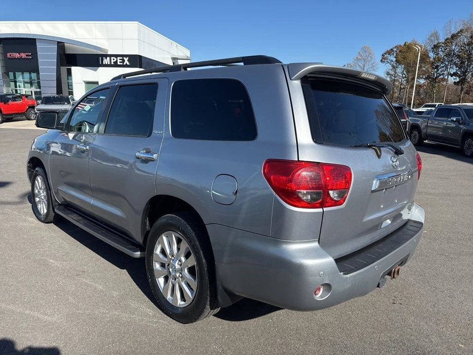 2013 Toyota Sequoia 2nd Gen - Image 3 of 12