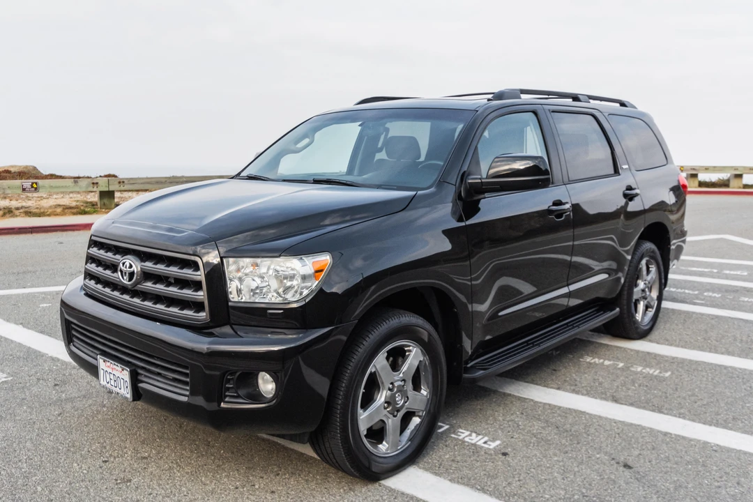 2013 Toyota Sequoia 2nd Gen - Image 6 of 31