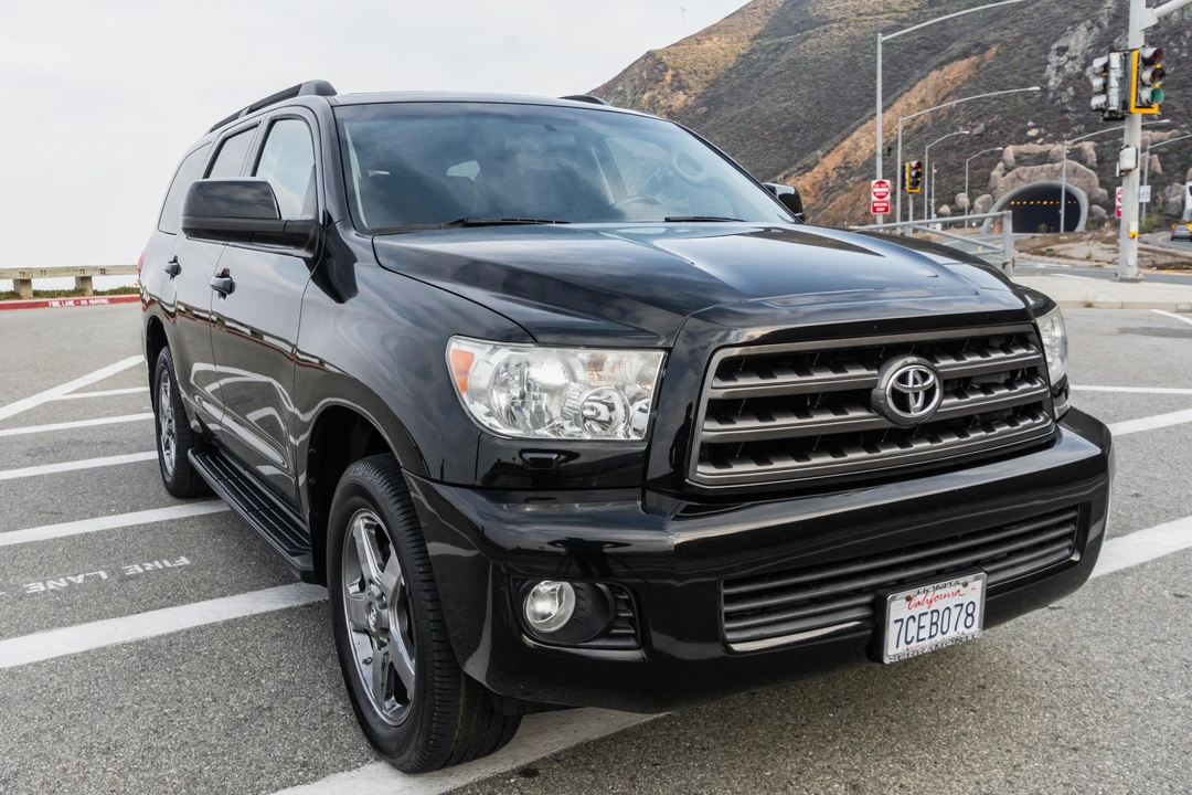 2013 Toyota Sequoia 2nd Gen - Image 9 of 31