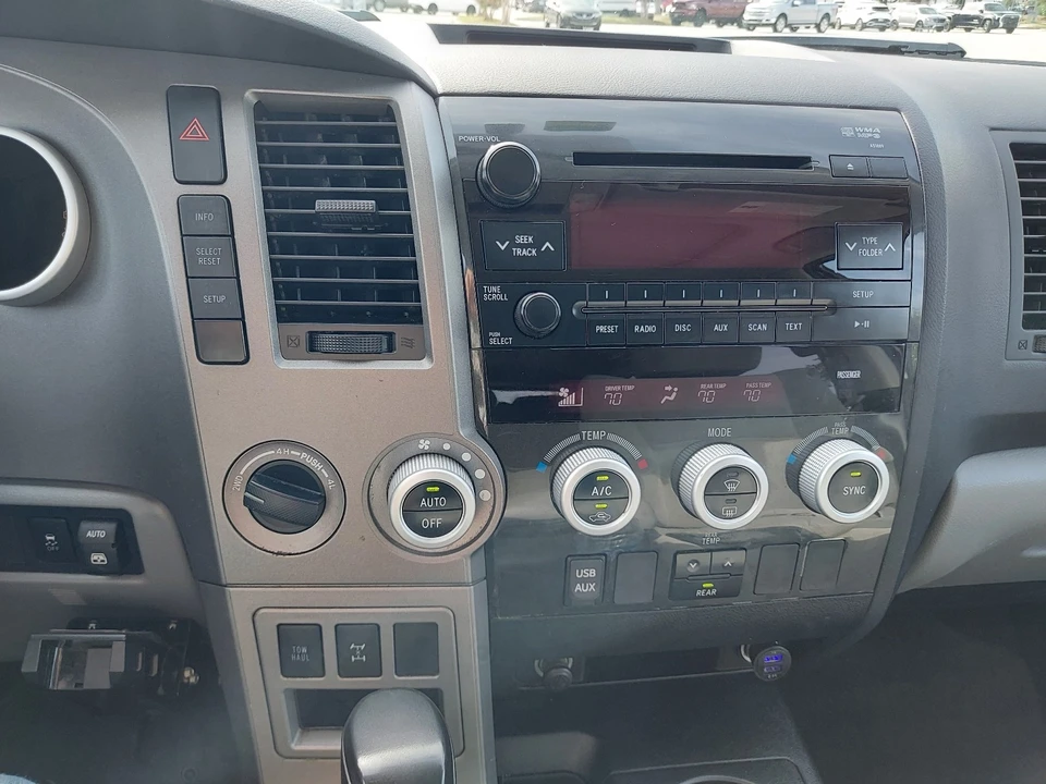 2013 Toyota Sequoia 2nd Gen - Image 16 of 21