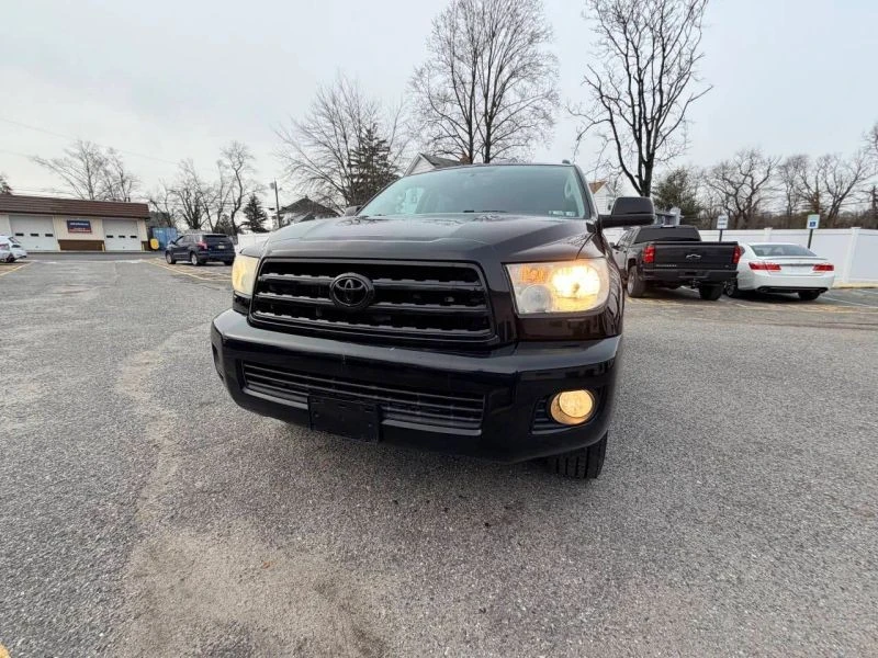 2013 Toyota Sequoia 2nd Gen - Image 2 of 12