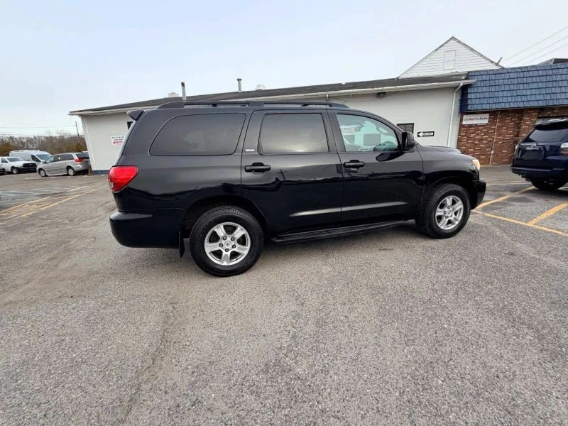 2013 Toyota Sequoia 2nd Gen - Image 10 of 12