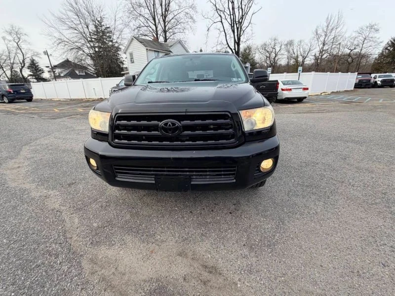 2013 Toyota Sequoia 2nd Gen - Image 3 of 12