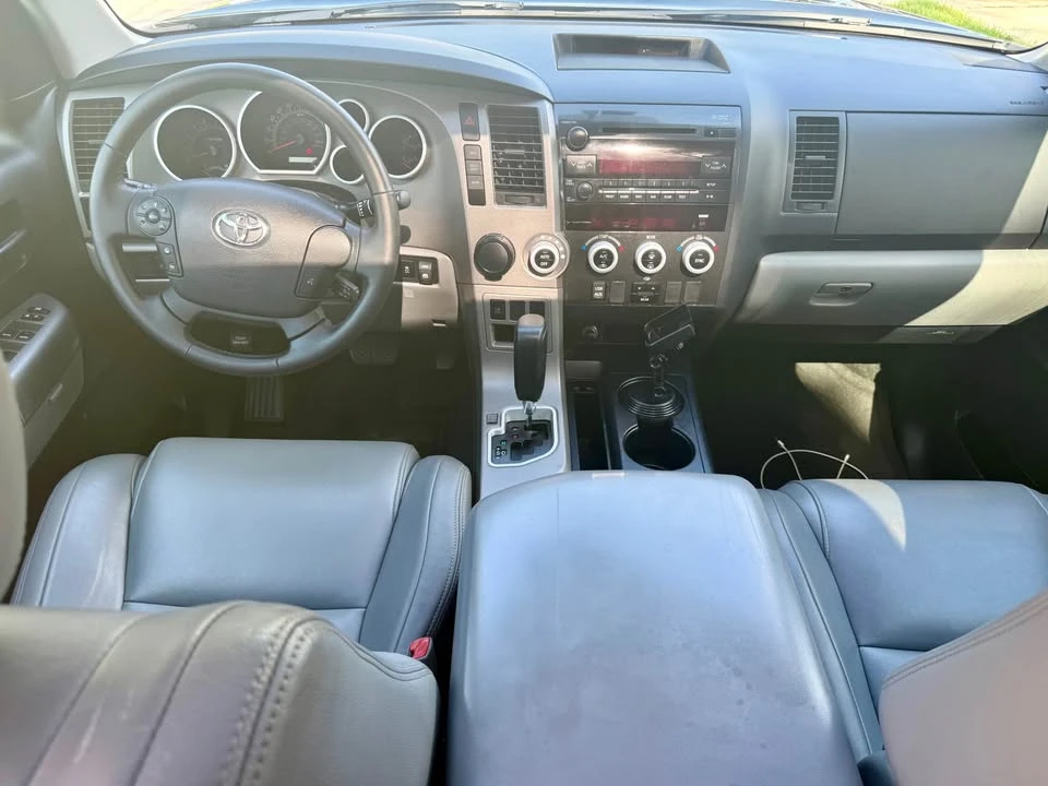 2013 Toyota Sequoia 2nd Gen - Image 5 of 14