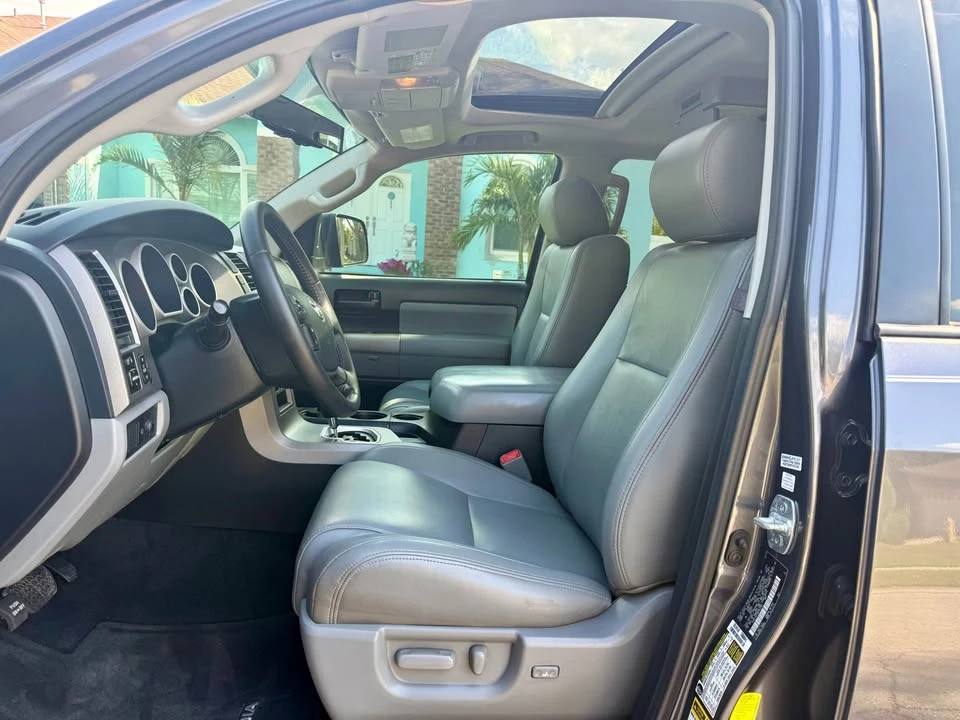 2013 Toyota Sequoia 2nd Gen - Image 4 of 14