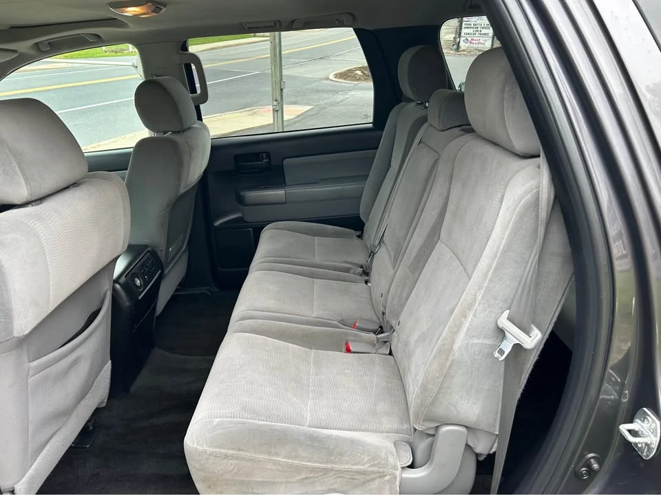 2013 Toyota Sequoia 2nd Gen - Image 14 of 20