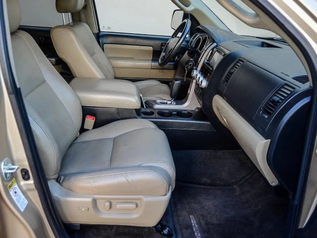 2013 Toyota Sequoia 2nd Gen - Image 7 of 21