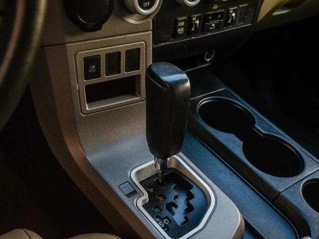 2013 Toyota Sequoia 2nd Gen - Image 12 of 21