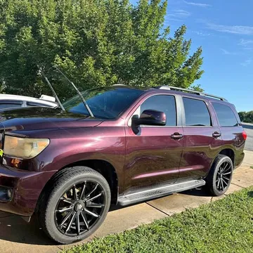 2013 Toyota Sequoia SR5