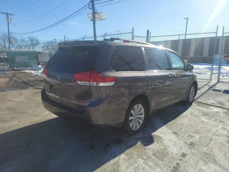 2013 Toyota Sienna 3rd Gen - Image 3 of 12