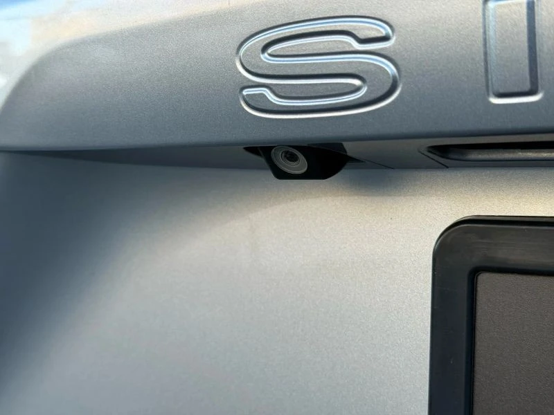 2013 Toyota Sienna 3rd Gen - Image 7 of 12