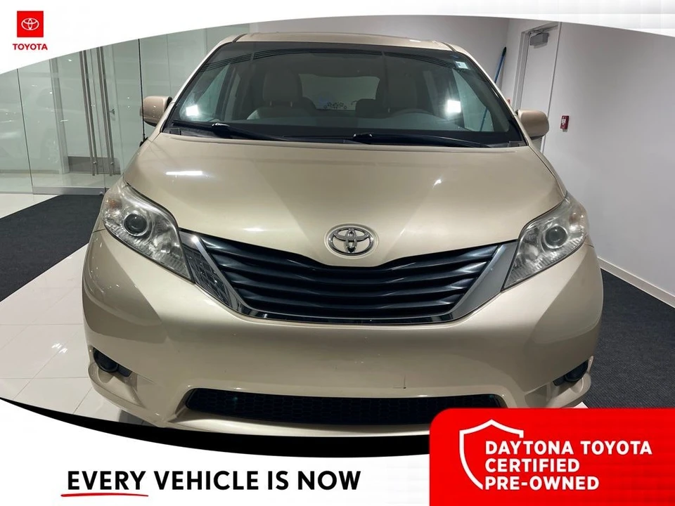 2013 Toyota Sienna 2nd Gen - Image 7 of 10