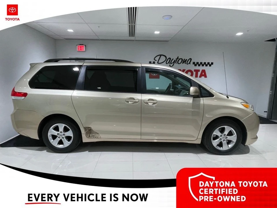 2013 Toyota Sienna 2nd Gen - Image 3 of 10